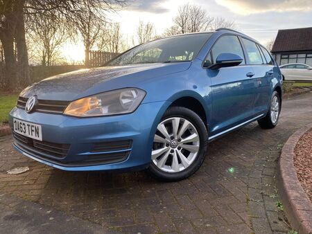 VOLKSWAGEN GOLF 1.6 TDI BlueMotion Tech SE Euro 5 (s/s) 5dr