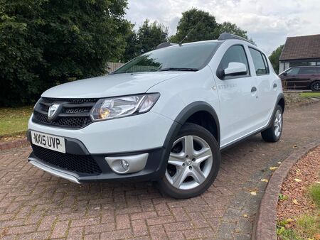 DACIA SANDERO STEPWAY 0.9 TCe Ambiance Euro 5 5dr