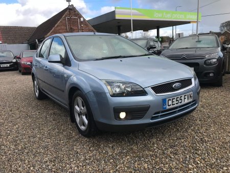 FORD FOCUS 1.6 Zetec Climate 5dr