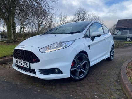 FORD FIESTA 1.6T EcoBoost ST-3 Euro 6 3dr