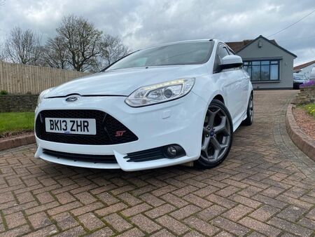 FORD FOCUS 2.0T EcoBoost ST-3 Euro 5 (s/s) 5dr