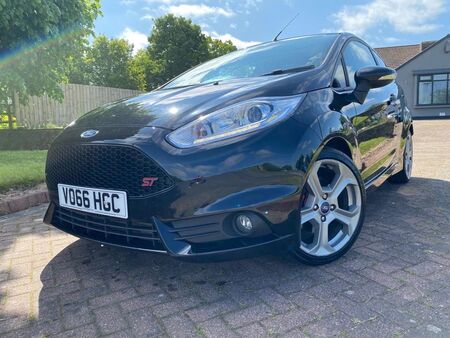 FORD FIESTA 1.6T EcoBoost ST-2 Euro 6 3dr